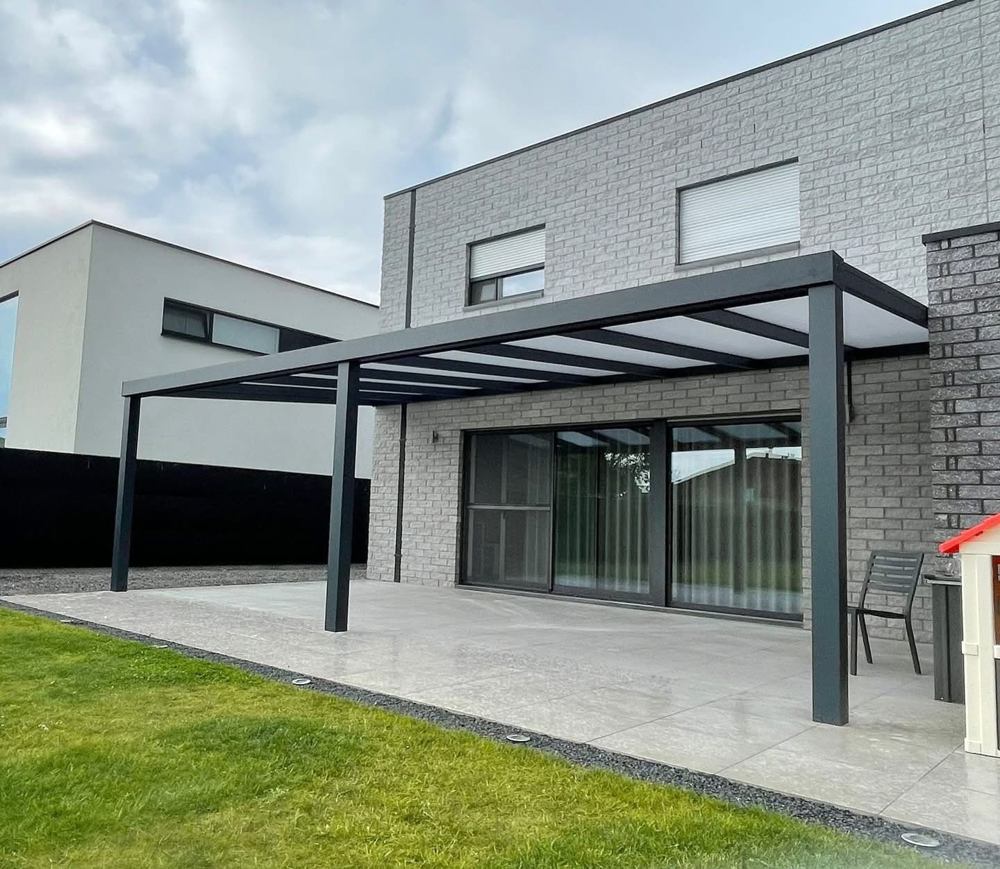 Holland Veranda team